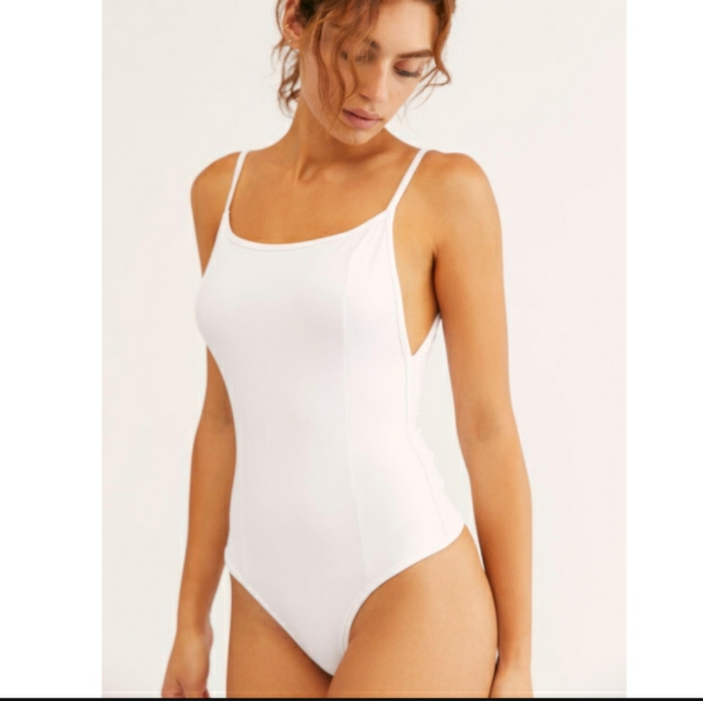 NWOT Free People Lila Seamless White Bodysuit